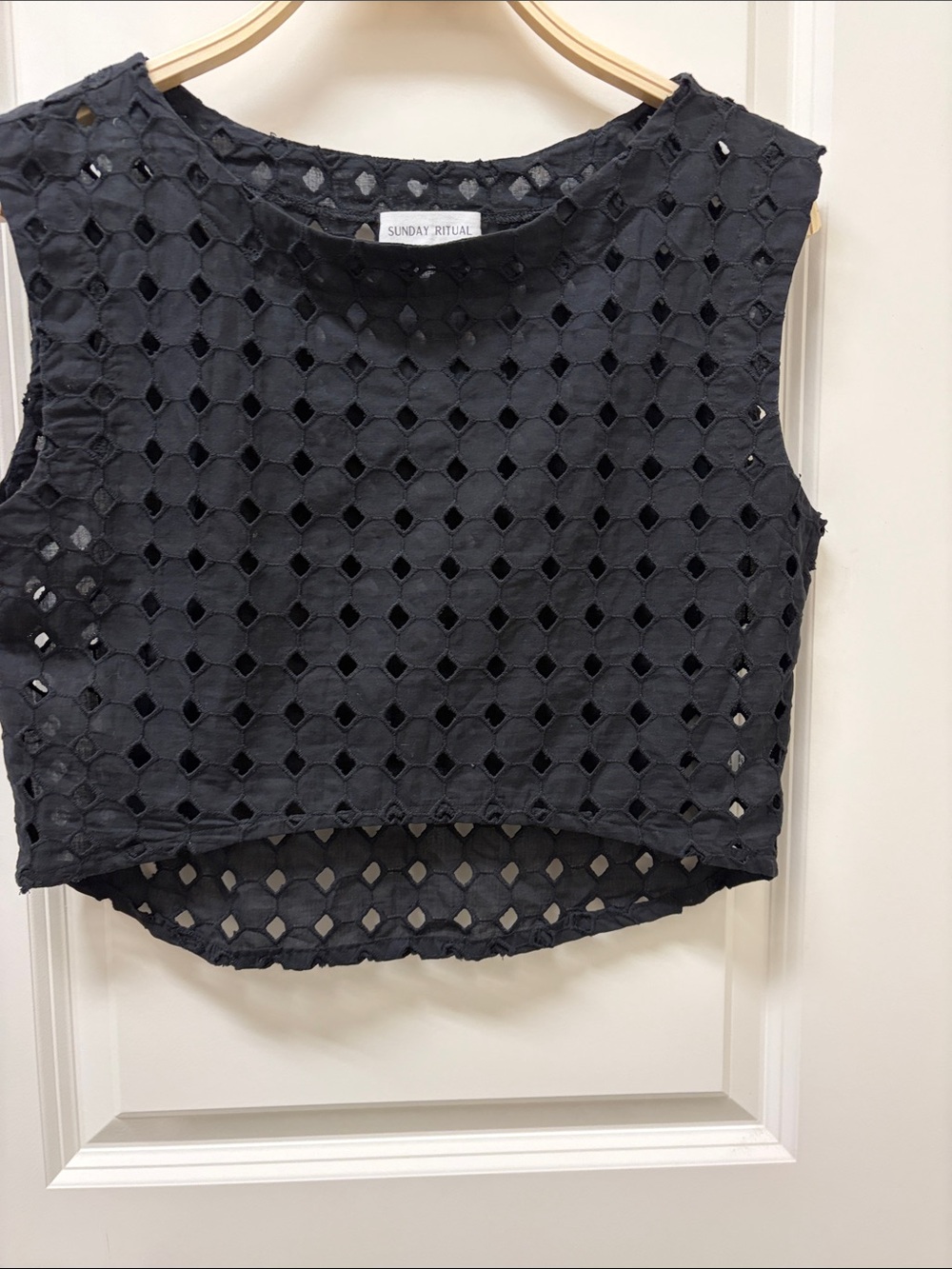 Sunday Ritual Olga Eyelet Top - Picture 6 of 7